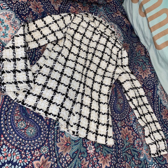 Fashion Nova A Little Baggage Jacket - Picture 3 of 4